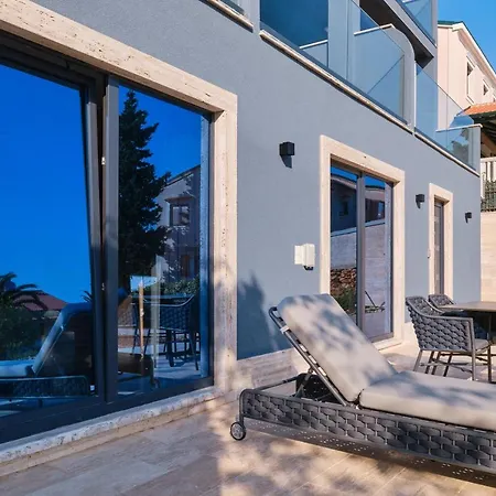 Luxury Apartments Mali Losinj Exterior photo